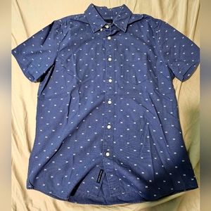 American Eagle Shirt Mens Size Medium Classic Fit Navy Blue X Print Short Sleeve